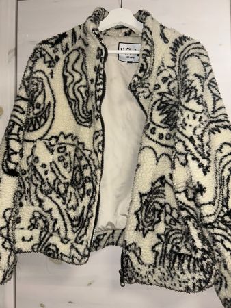 Veste chaude motif cachemire, idéal pour l'hiver!