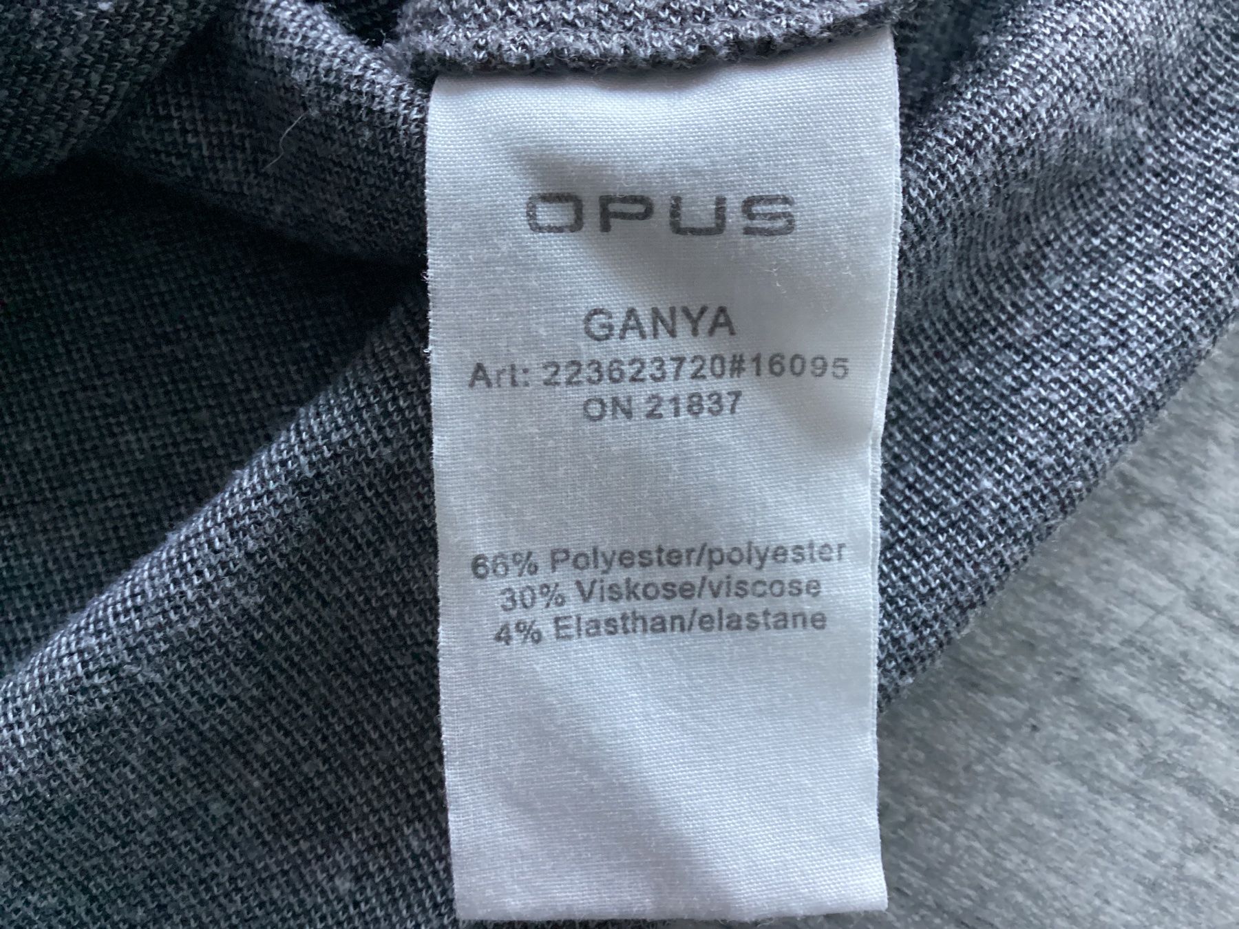 Opus Pulls & Sweat-shirts: Grauer OPUS Pullover, Herbst/Winter, Grösse 42 – D'occasion à Homberg b. Thun par Homata 5