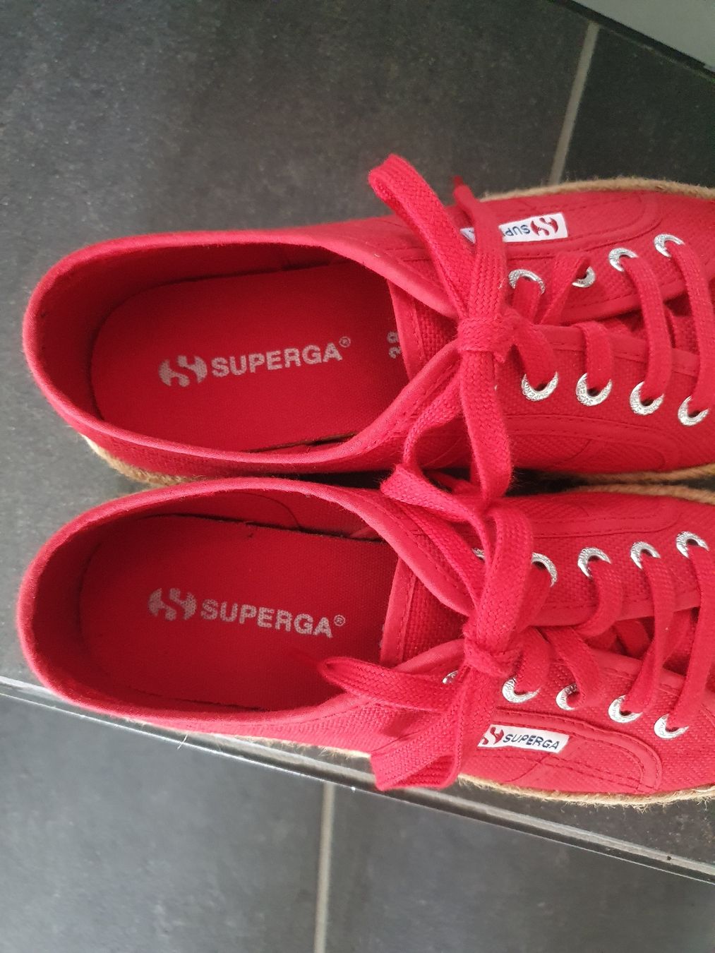 Superga Scarpe da donna: Schuhe 38 – Usato da Würenlingen venduto da kuh33 2