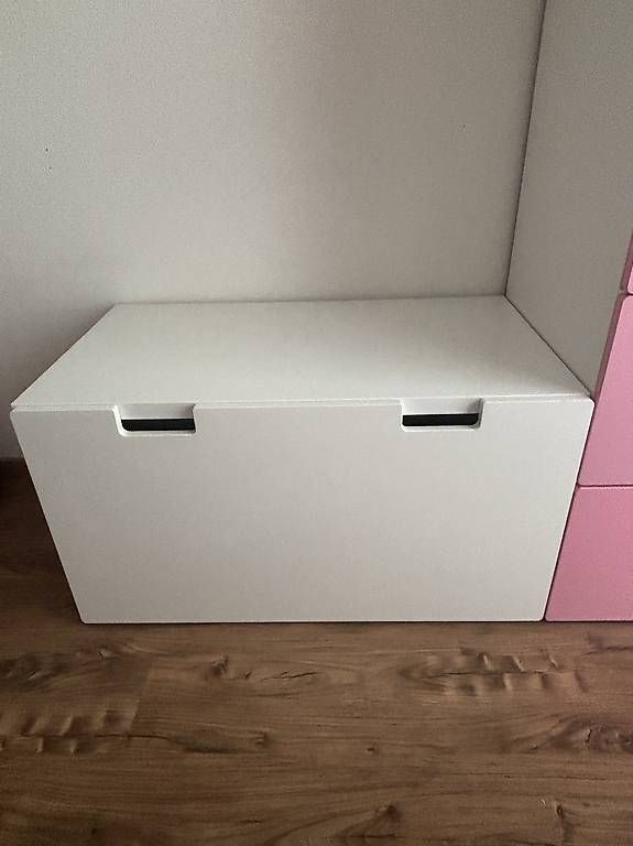 Commodes: Kinder Kommode/ Bank mit Kasten  – D'occasion à Bülach par coc_8fs7 2