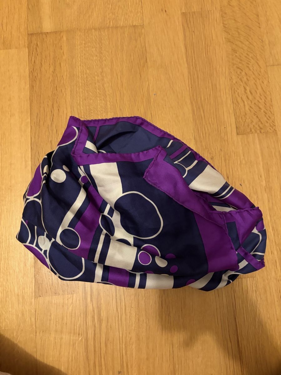 Foulard & Sciarpe: Schönes Foulard – Nuovo (secondo la descrizione) da Aarau venduto da mimivintage 1