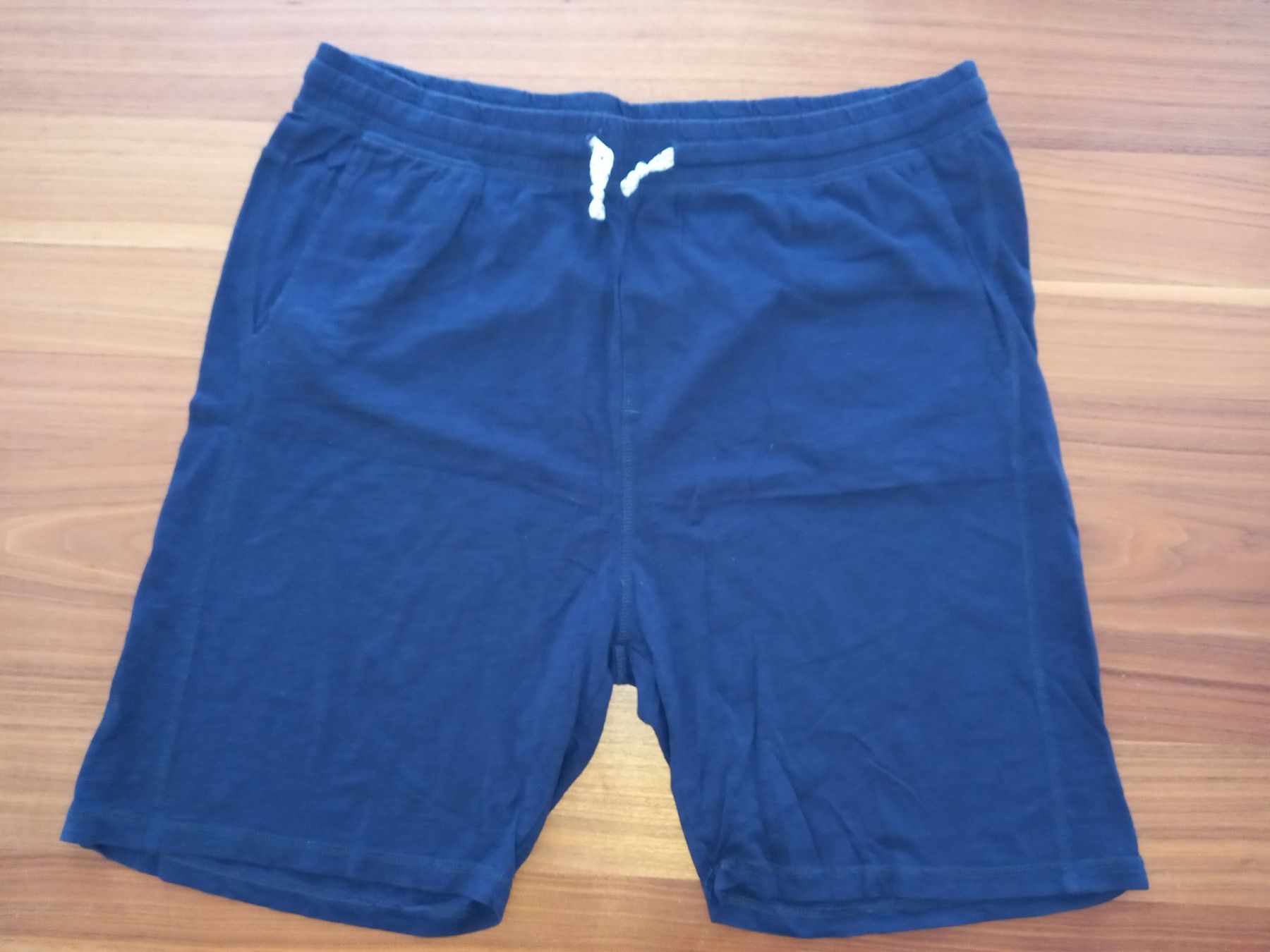 Hosen: Shorts Gr.XXL – Gebraucht aus Lengnau AG von Mefari