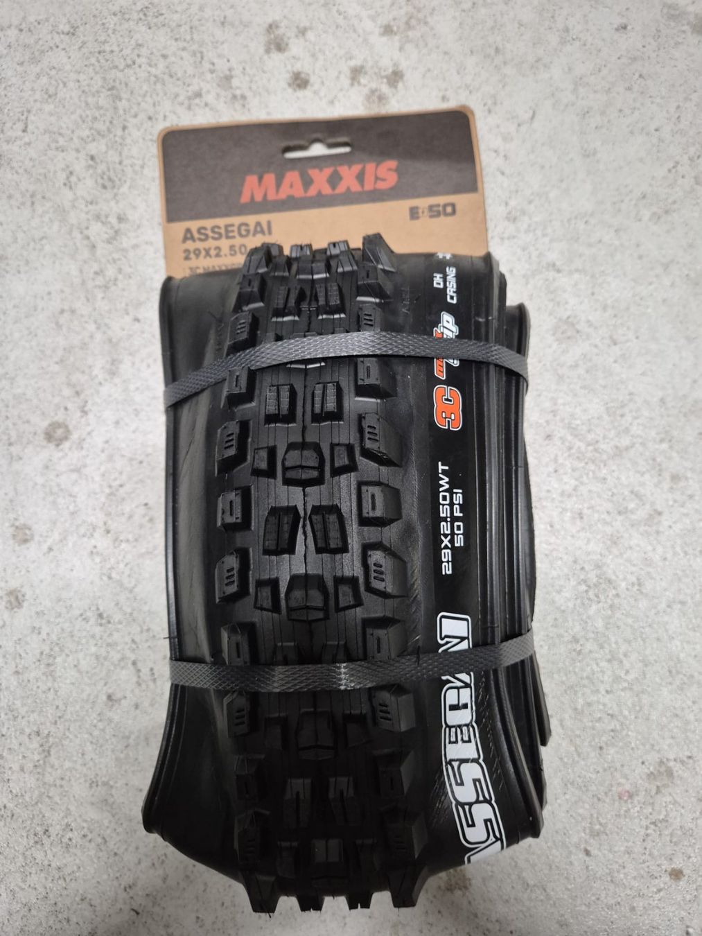 Pezzi di ricambio: Originalverpackter Maxxis Assegai Maxx Grip – Nuovo e nell'imballaggio originale da Altikon venduto da stumpjumper87