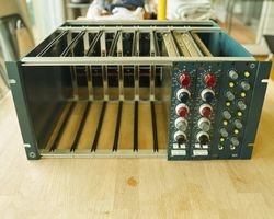 BAE 8CR Rack mit 2x BAE 1032 NEVE Pre-Amps inkl. EQ