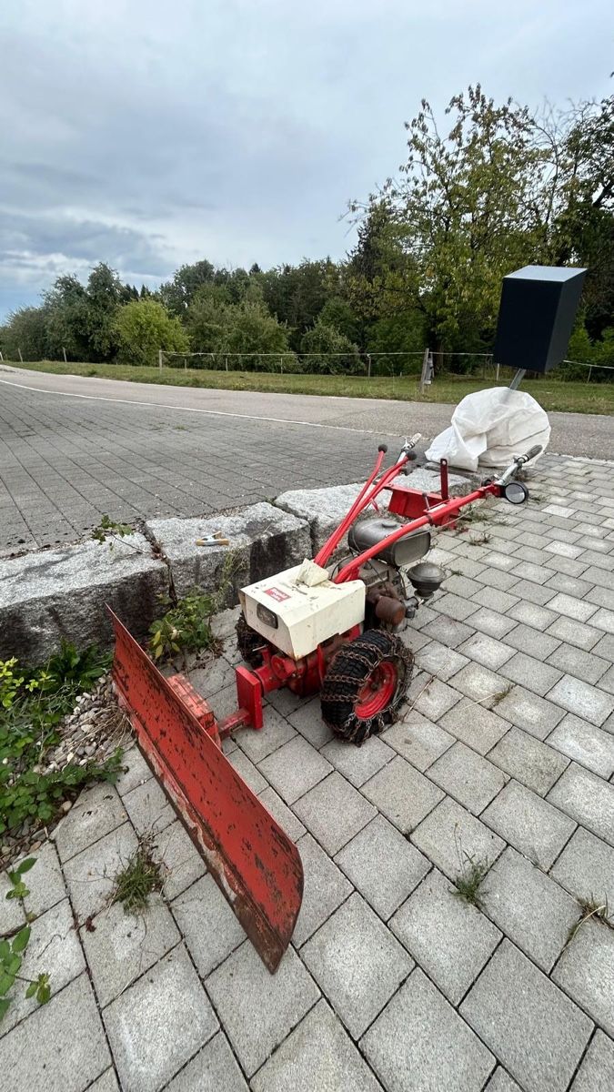 Schneeräumung: Schneepflug  – Gebraucht aus Fehraltorf von bri_m65j 1