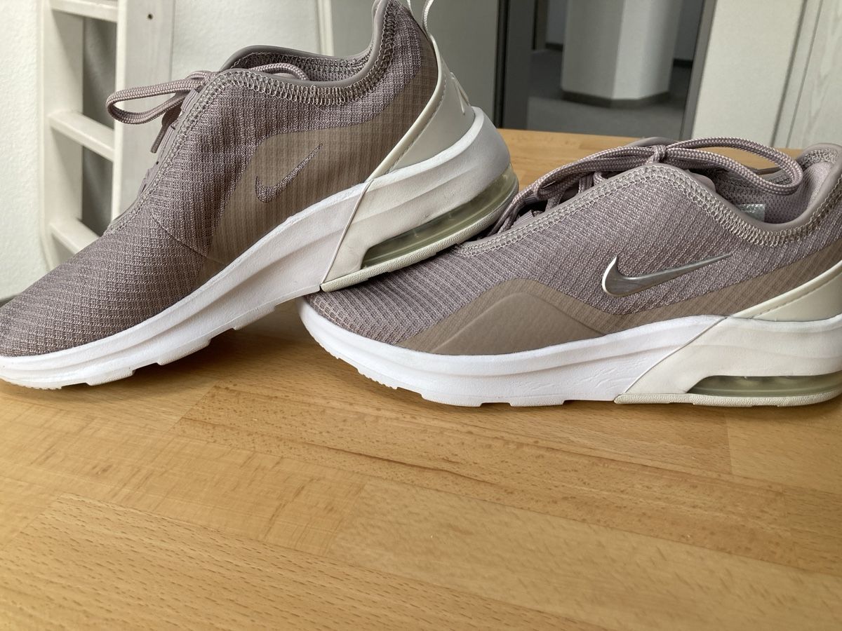 Nike Scarpe da donna: Nike Turnschuh, Nike Air Max Motion – Usato da Matzingen venduto da carola71 1