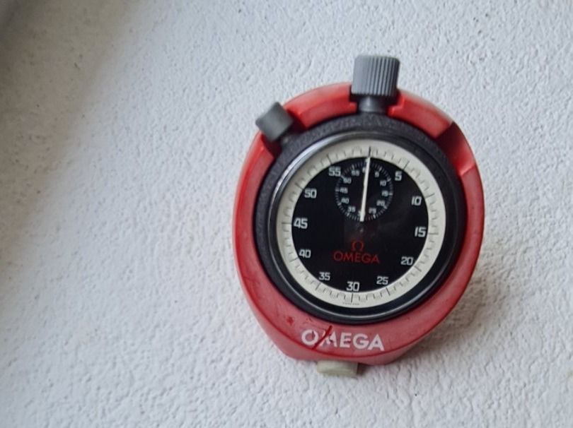 Omega Montres: Omega Stoppuhr vintage – D'occasion à Meilen par COSTA_ABC 2