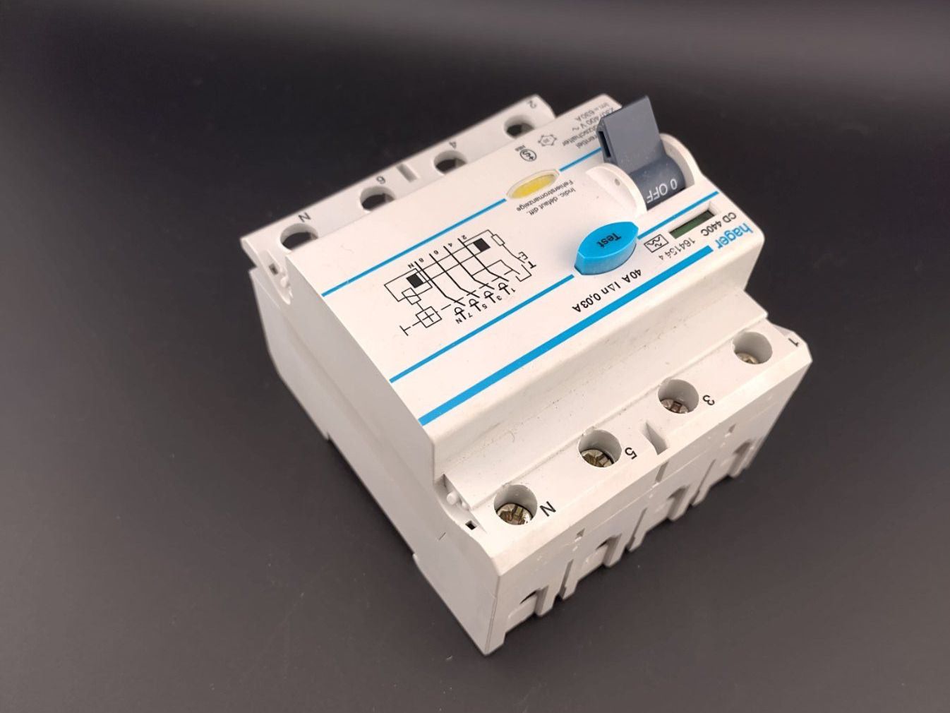 Hager Interruttori: Hager CD 440c 40A 30mA FI – Usato da Winterthur venduto da Hint17 2