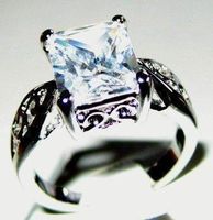 Cubic Zirkonia / 53