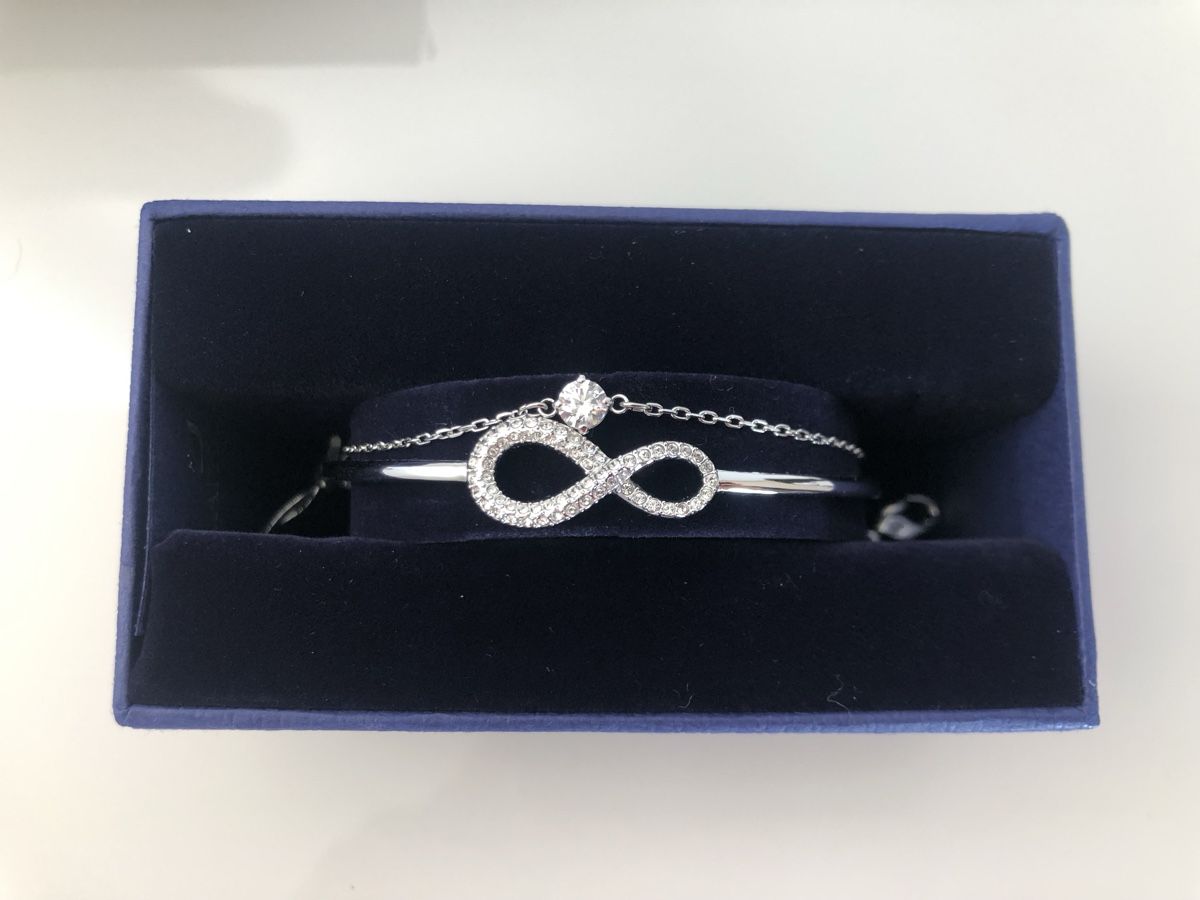 Swarovski Armbänder & -reifen: Swarovski bracelet – Neu und originalverpackt aus Zürich von Yanches 1