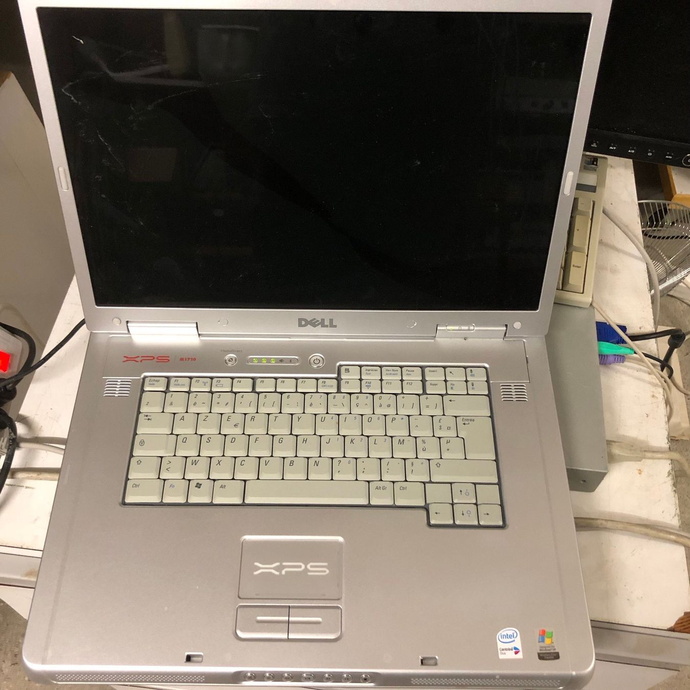Dell Notebook: Laptop Dell XPS, DEFEKT – Difettoso da Hinterkappelen venduto da atomschnee