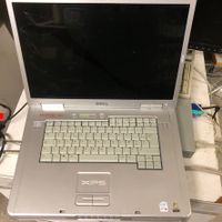 Laptop Dell XPS, DEFEKT