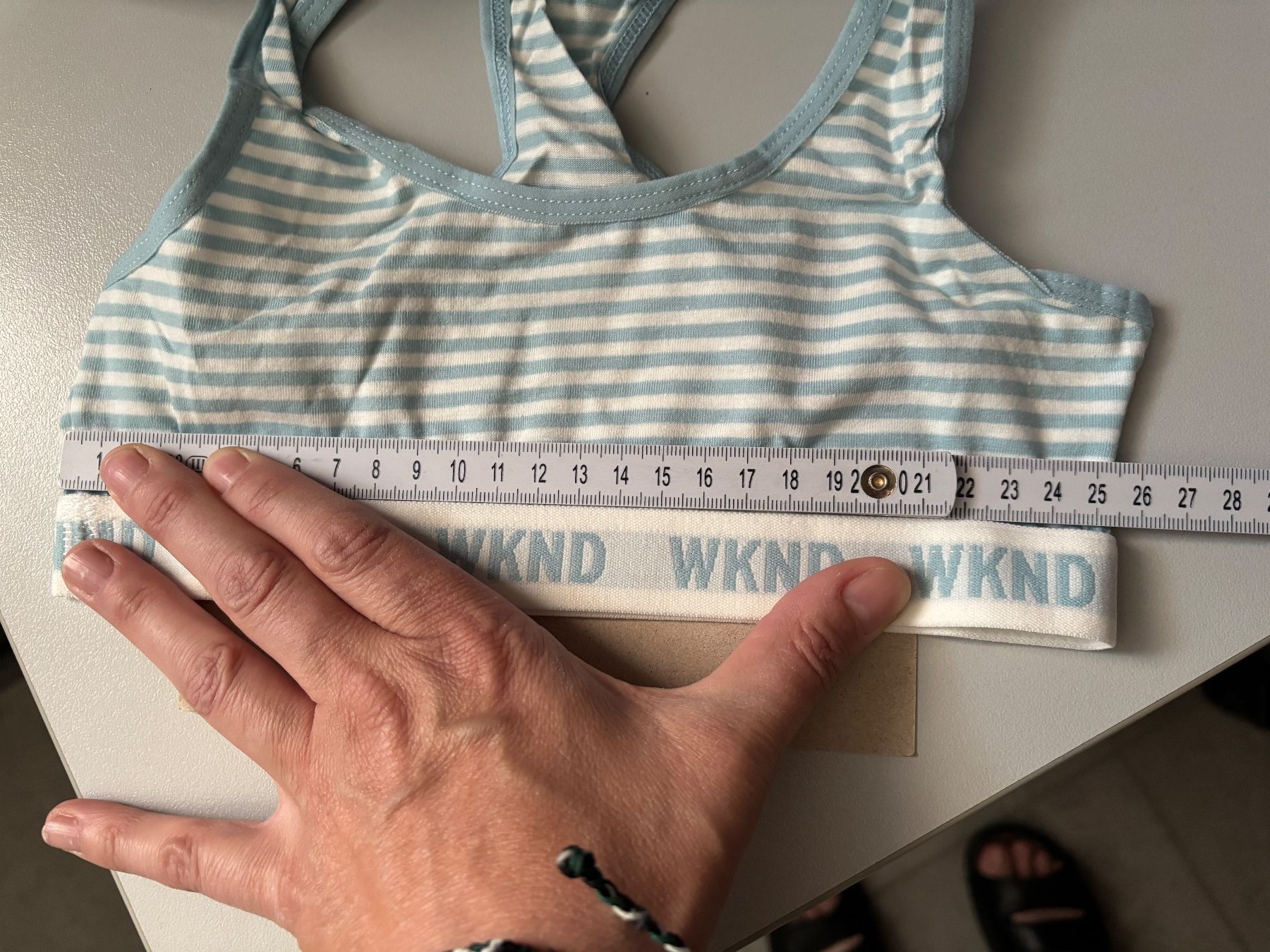 Biancheria intima: Bustier sport 134 - 140 neuf – Nuovo (secondo la descrizione) da Salvenach venduto da gwenwywar 1