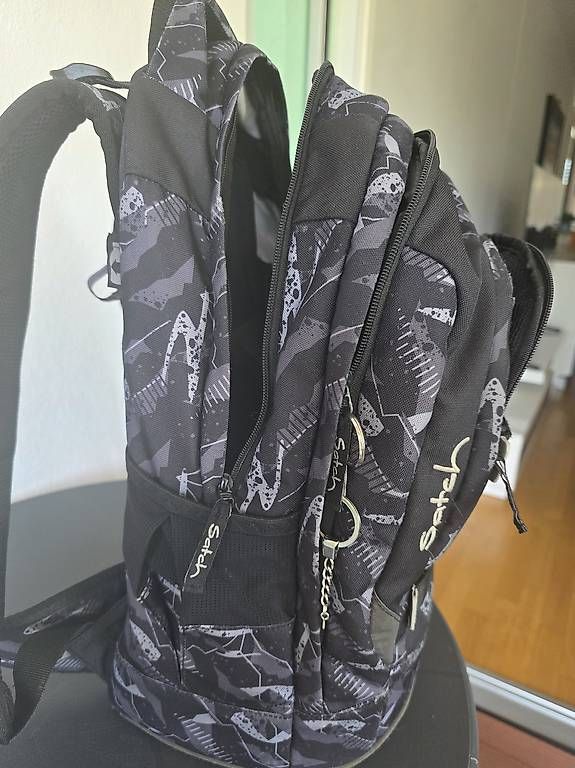 Satch Kindertaschen: NEUWERTIGER Satch Schulrucksack – Gebraucht aus Hohenrain von JUSTY79