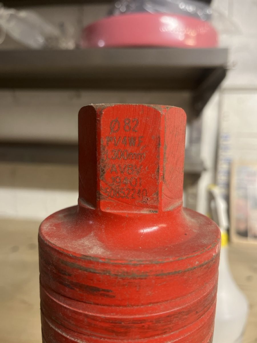 Autres pour métaux et serrurerie: Hilti Kernbohrer 82mm – D'occasion à Tegerfelden par Zimmermah1989 1