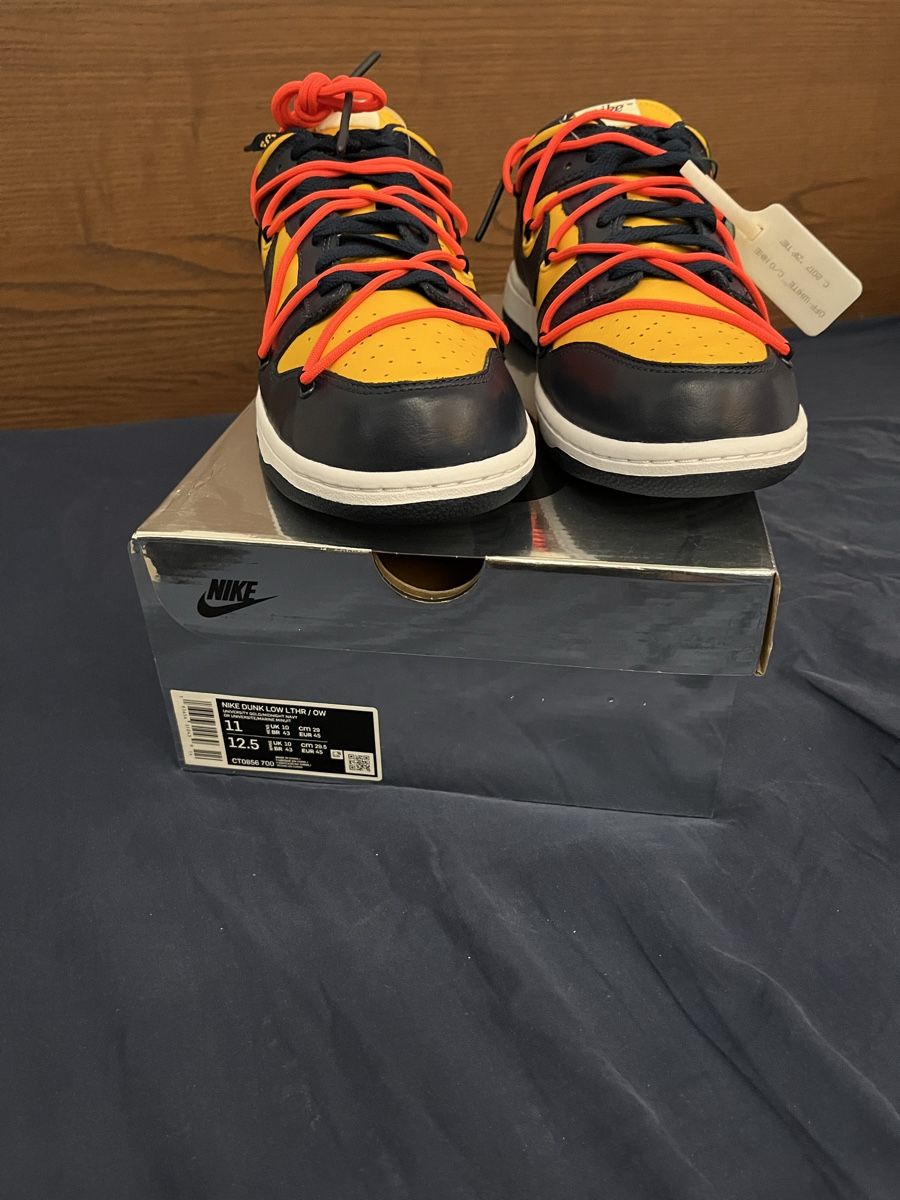 Nike Herrenschuhe: Nike Dunk low x Off White Michigan US 11 DS – Neu und originalverpackt aus Zürich von p.kanne 1
