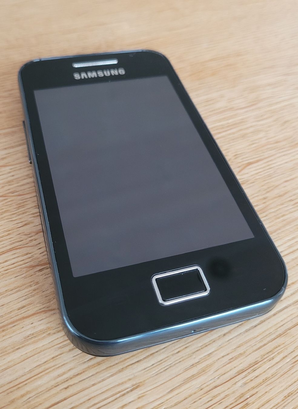 Samsung Handys / Smartphones: Samsung Galaxy ACE – Gebraucht aus Olten von Edelw1ss 1