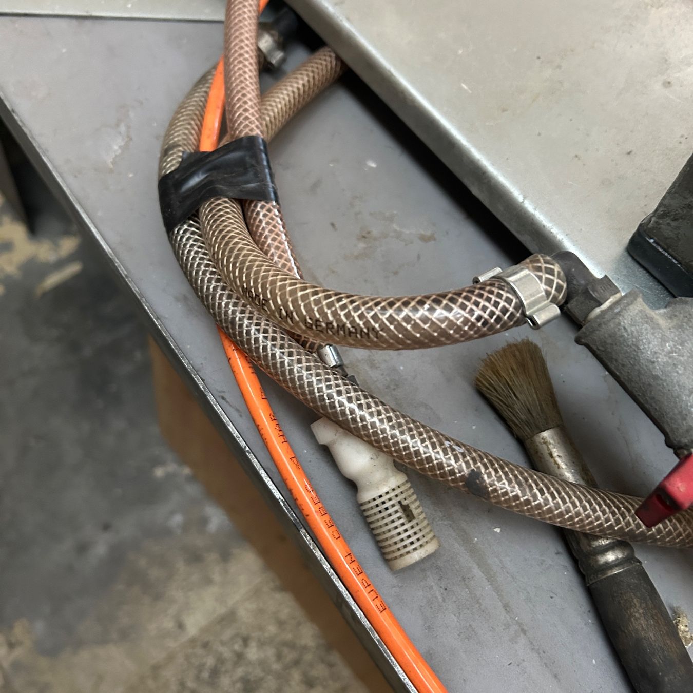 Tutte le macchine: Kleinteilereiniger von Amstutz mit Strom 230 Volt – Usato da Untersiggenthal venduto da sinamoll 6