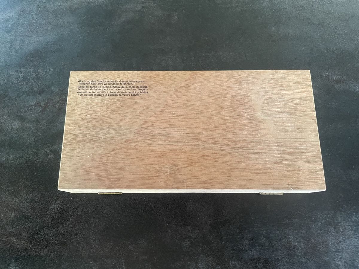 Altri Prodotti per fumatori: Ancienne Boîte à Cigares Rössli Vigneron – Usato da Vallamand venduto da Bricbracbroc82 6