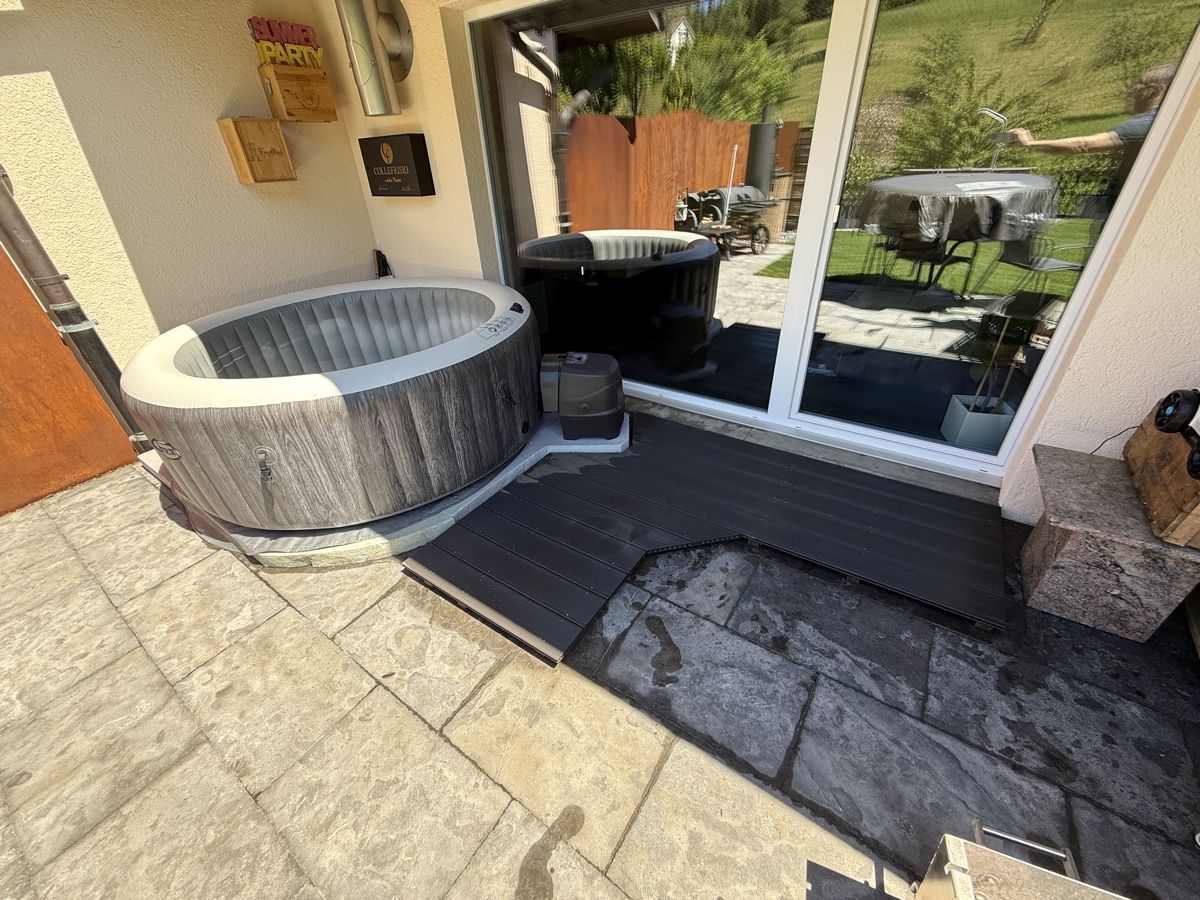 Intex Whirlpool: Intex Whirlpool Set – Defekt aus Halden von Remosa