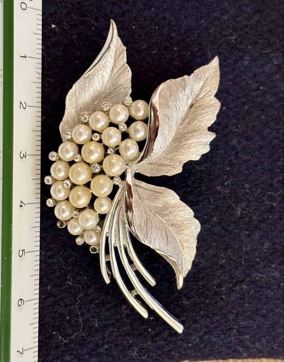 Sonstiger Schmuck: Set TRIFARI spilla e orecchini perle – Gebraucht aus Wallisellen von nick_1976blu 1