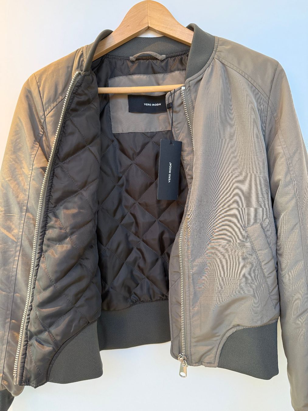 Vero Moda Giacche: Damenjacke, Short Jacket, Grösse "XS" von VERO MODA – Nuovo (secondo la descrizione) da Aarau venduto da didi512 2