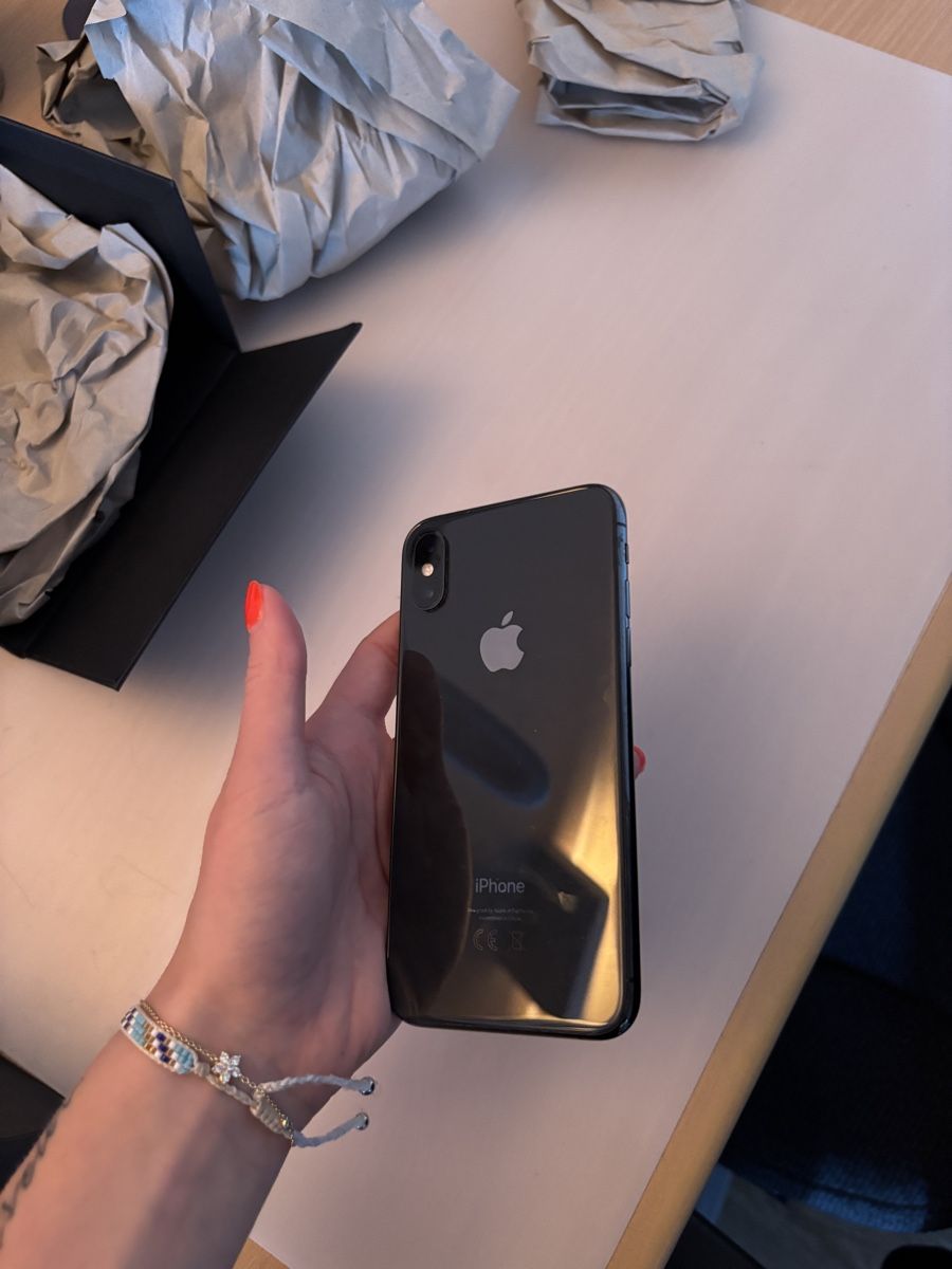 Apple Handys / Smartphones: iPhone XS schwarz  – Neu (gemäss Beschreibung) aus Horgen von stu_cjc8 5