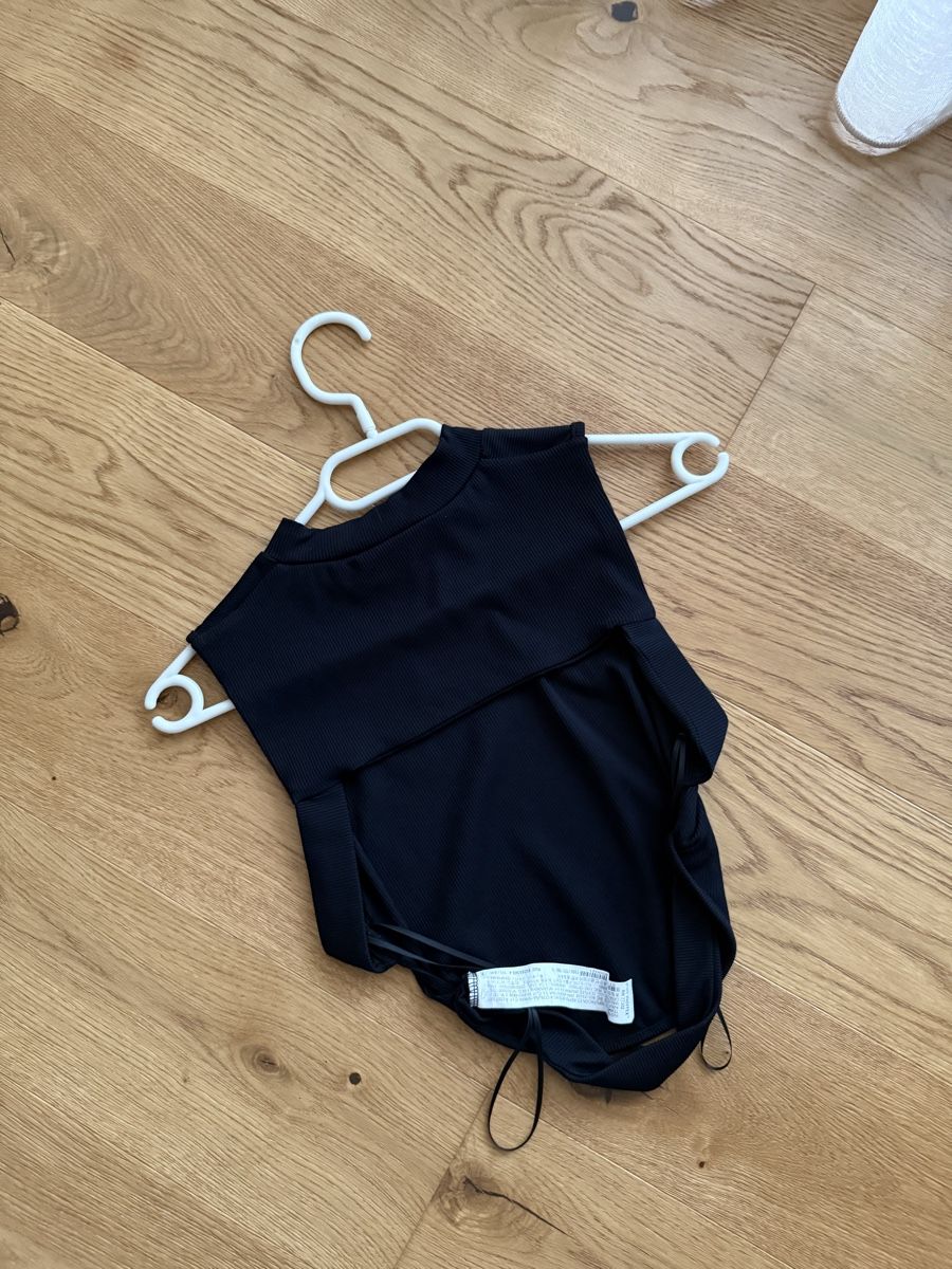 Zara Tops: Zara Top Schwarz Grösse S – Gebraucht aus Grenchen von Bach94 1