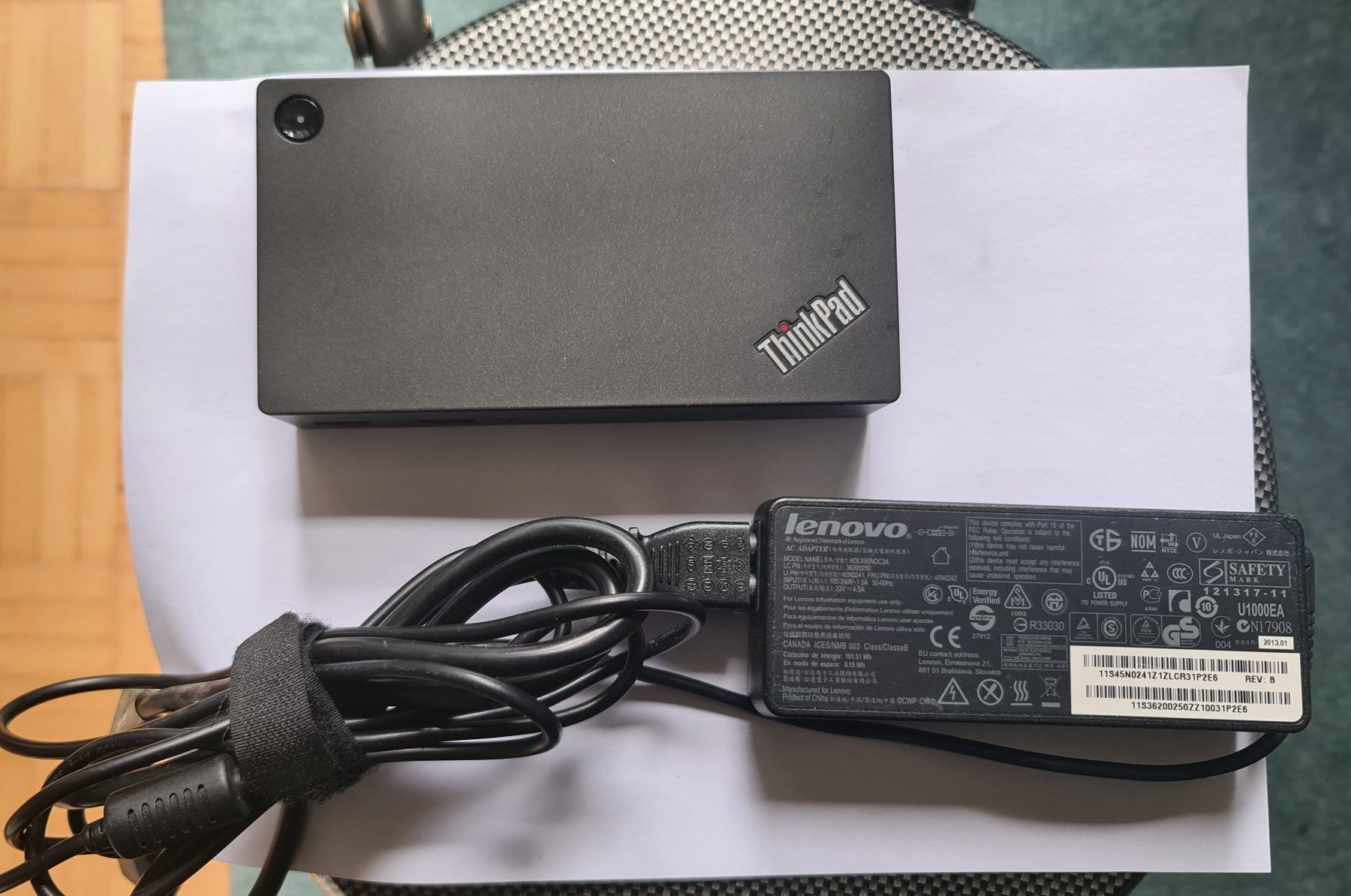 Lenovo Docking station: Lenovo Thinkpad USB 3.0 Ultra Dock – Usato da zürich venduto da R-N-J