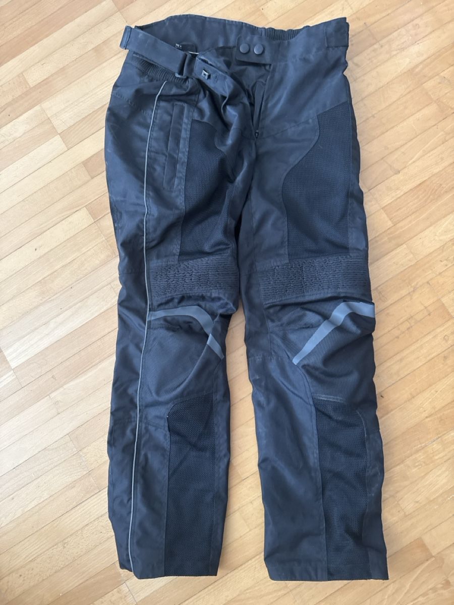 Pantaloni: Motorradhose – Usato da Sevelen venduto da Shelly