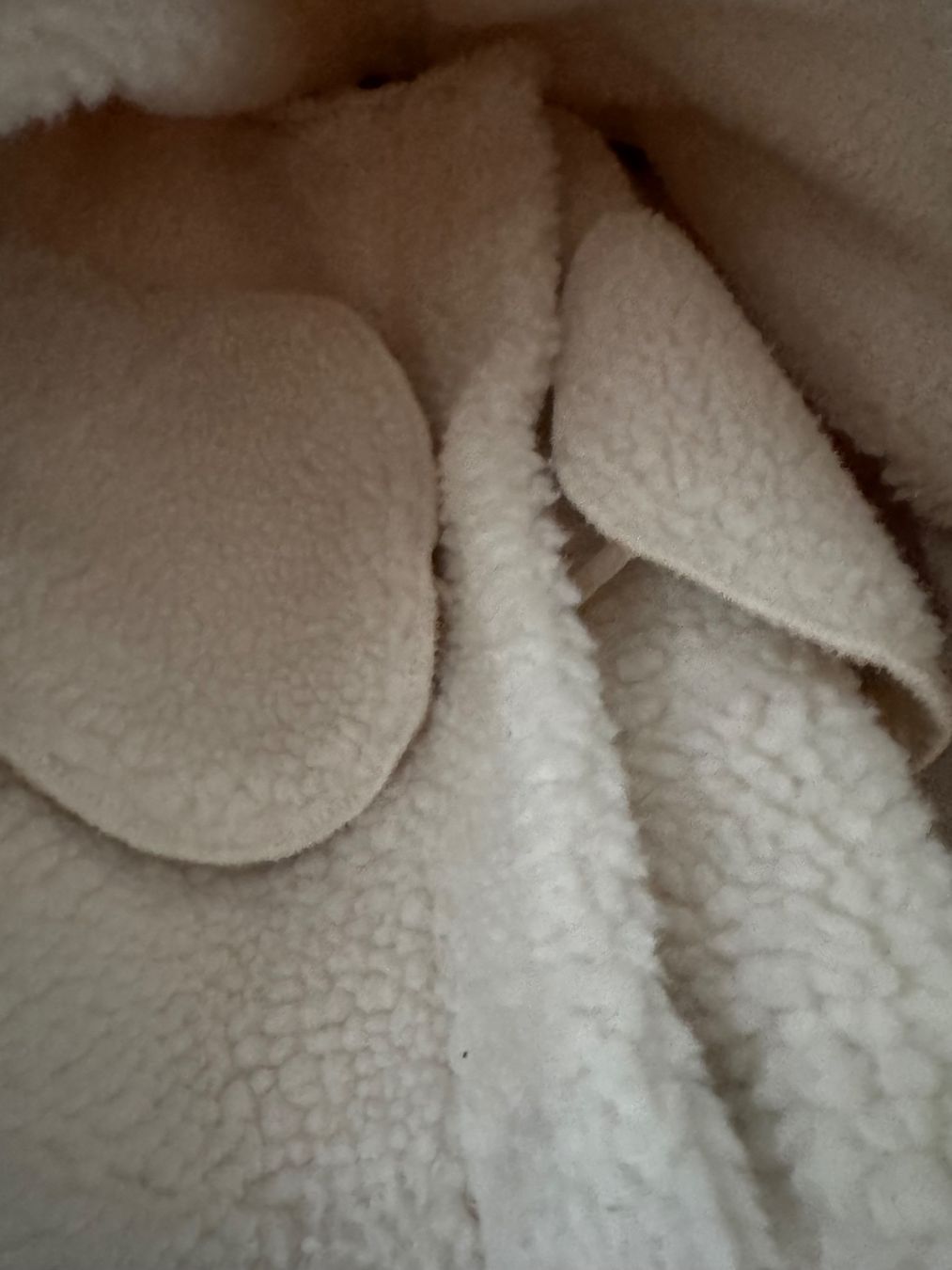 Giacche: Beige teddyjacket – Usato da Sierre venduto da jen_w8vt 3