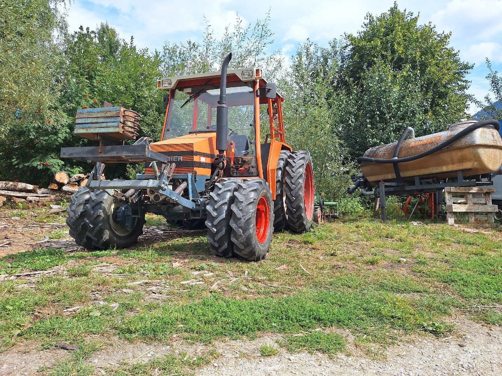 Bucher Traktoren: BUCHER Polytrac 40 RS Turbo – Gebraucht aus Ernen von Biraemannli15