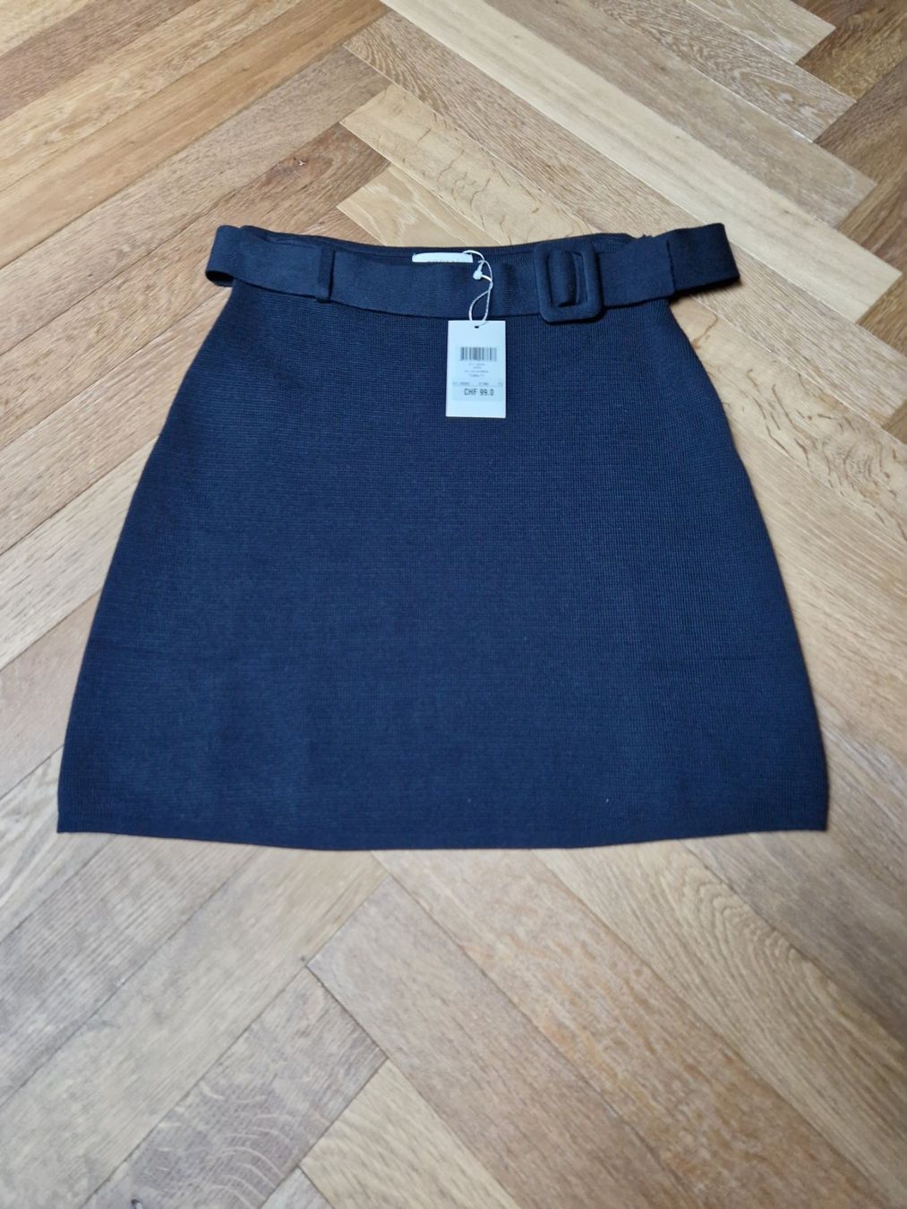 Kookai Gonne: NEW - Kookai skirt size 1 – Nuovo e nell'imballaggio originale da Adliswil venduto da fashionholic