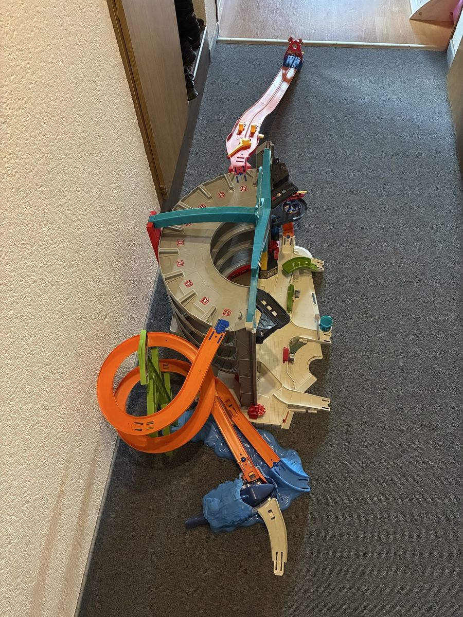 Hot Wheels Jouets: Hot Wheels Garage – D'occasion à Stein AR par MaryS91 1