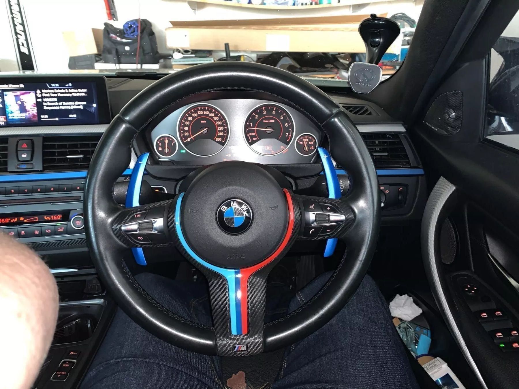 Tutti pezzi di ricambio auto: BMW Aluminium Schaltwippen – Nuovo e nell'imballaggio originale da Volketswil venduto da Willis-Autoteile 3