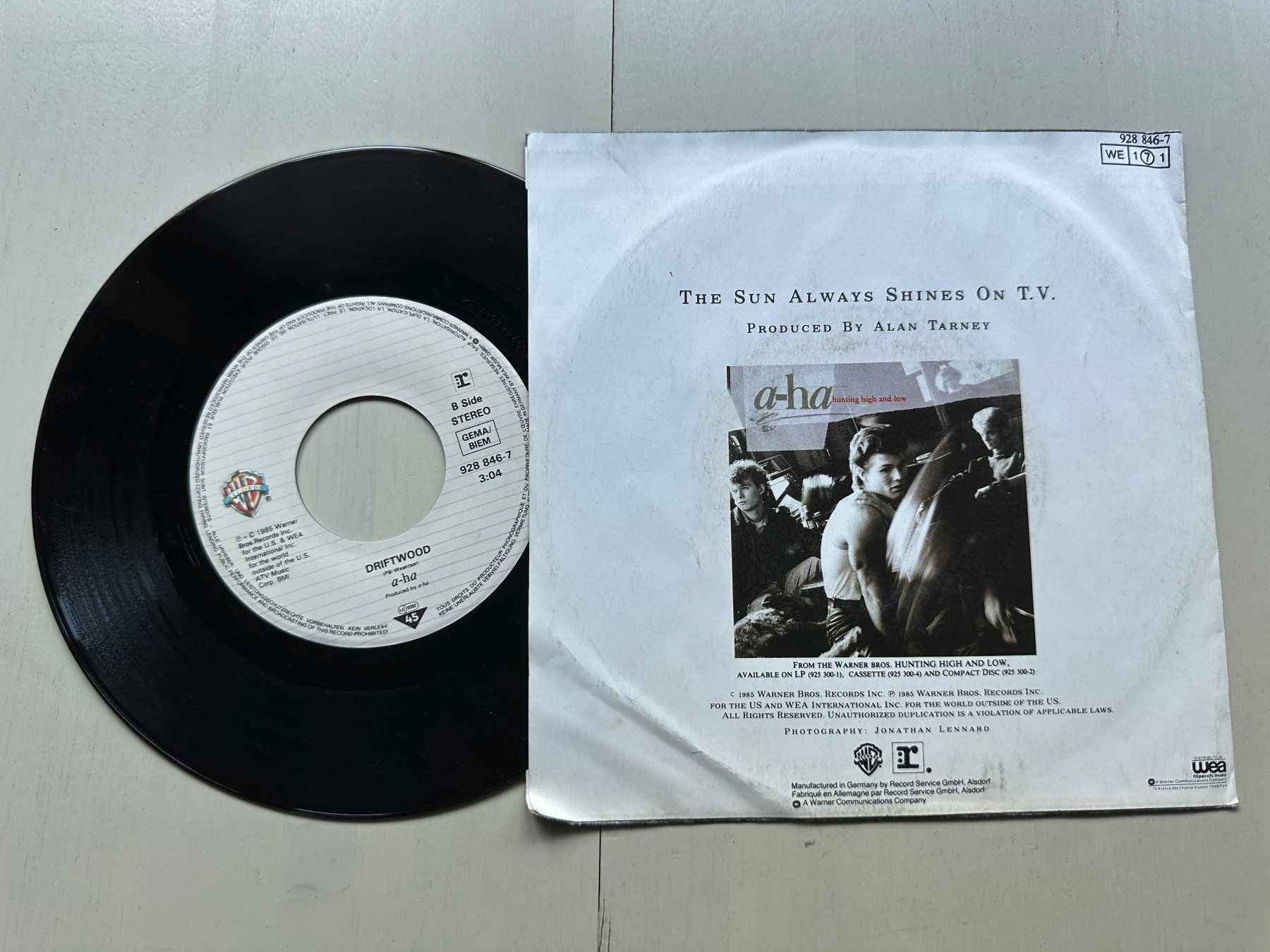 Dischi in vinile: AHA A-HA tolle Single 80's Kult Hit The sun always differnt – Usato da Basel venduto da Partridge 1