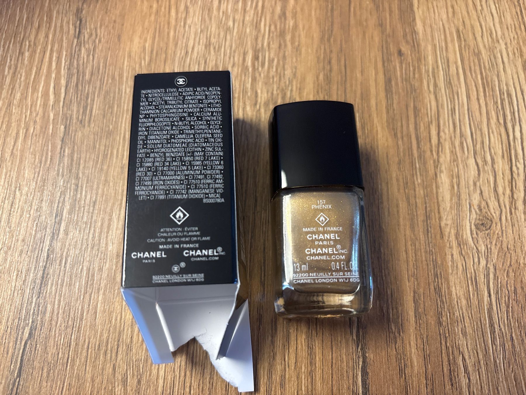 Chanel Smalto per unghie: Chanel Le Vernis 157 Phénix Nagellack – Usato da Bülach venduto da ter_6jf8 2
