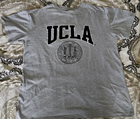 UCLA T-Shirt Grau, XL, von H&M, Top Zustand für Sommer!