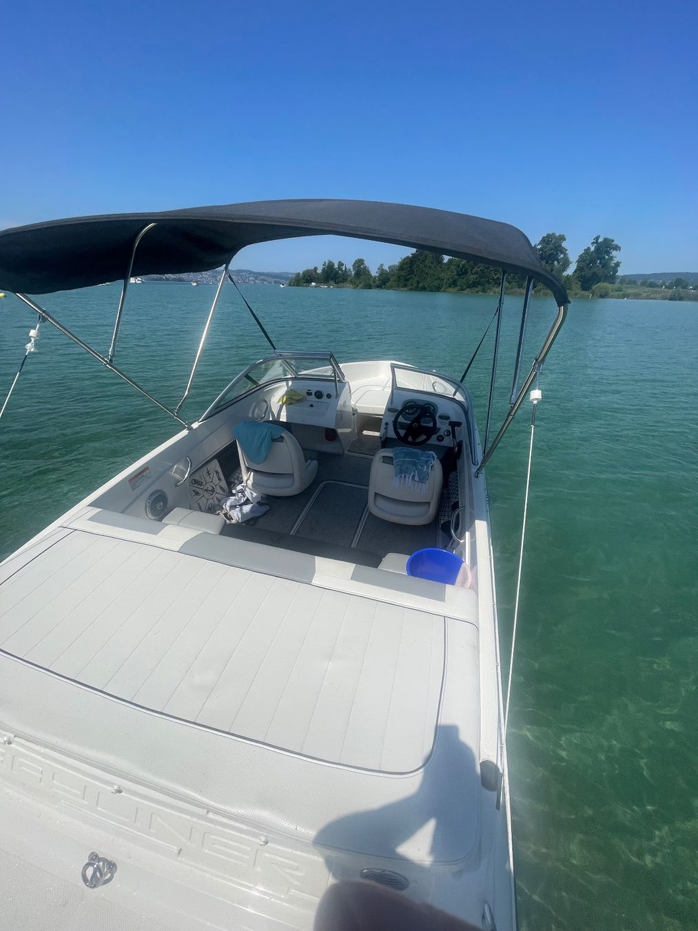 Bayliner Barche: Bayliner 175, 2015, ohne Bootsplatz – Usato da Einsiedeln venduto da Hhege 2