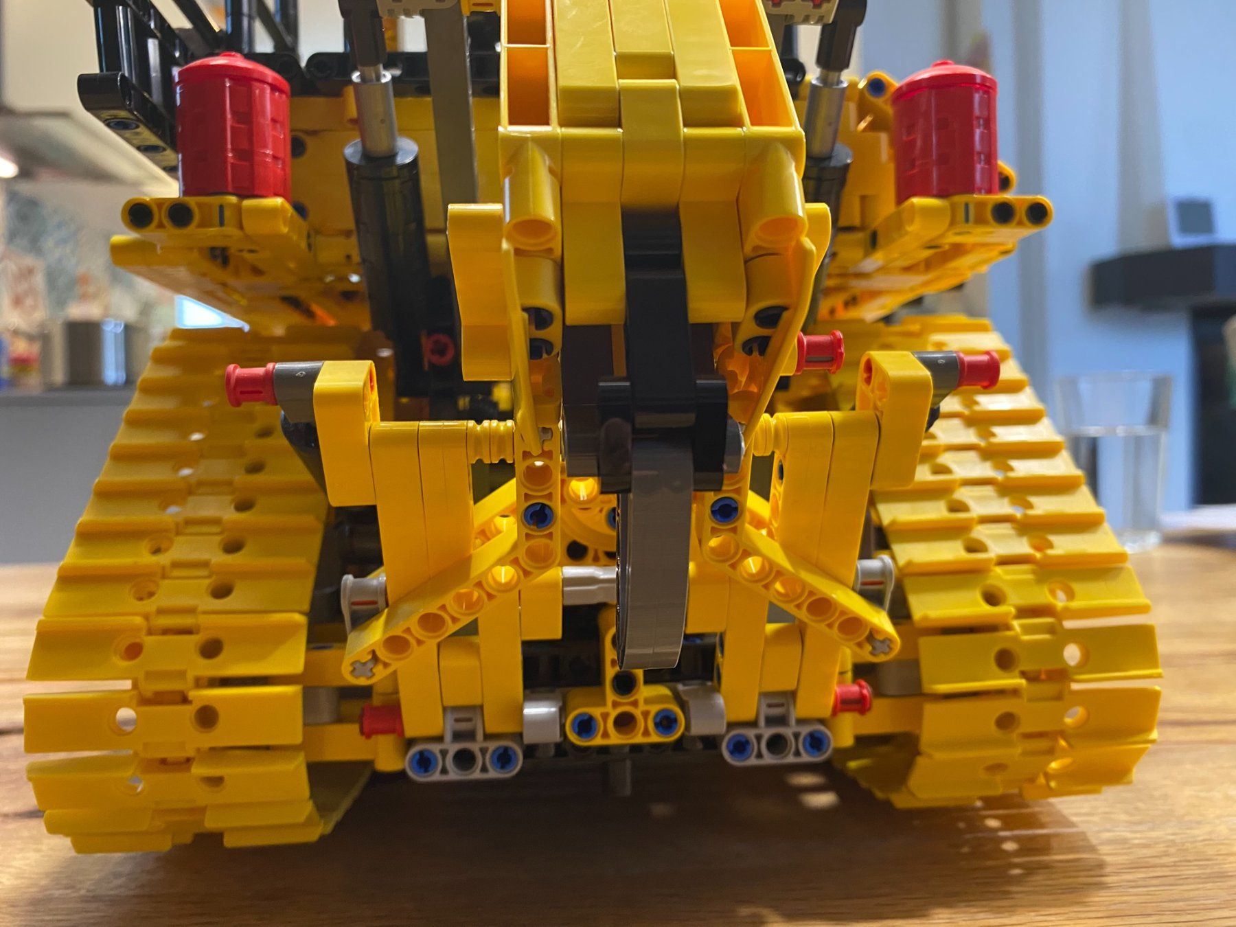 Lego Kit di costruzioni: Lego Technic 42131 Bulldozer D11 Bausatz vollständig – Usato da Affoltern am Albis venduto da Suterp 4