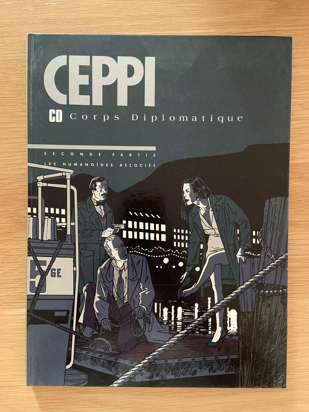 Fumetti: (CEPPI) CD CORPS DIPLOMATIQUE / TOME 2 – Usato da Corcelles-près-Payerne venduto da 1562Comics