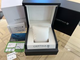 Boîte - 🗃️ Ecrin Certina avec papiers