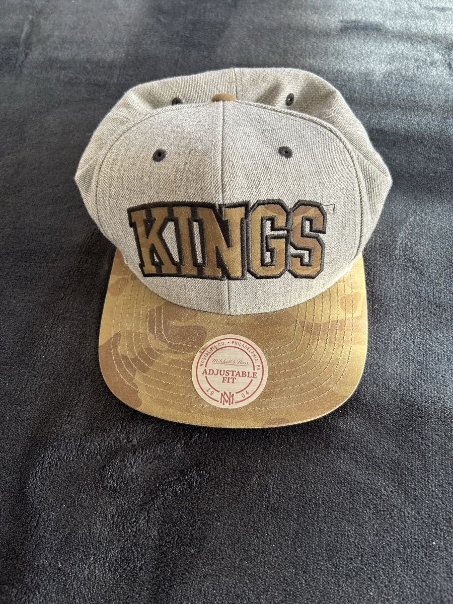 Sonstige Kleidung & Accessoires: Mitchell & Ness Kings Cap - Camo Style – Gebraucht aus Itingen von Nio_ba11 2