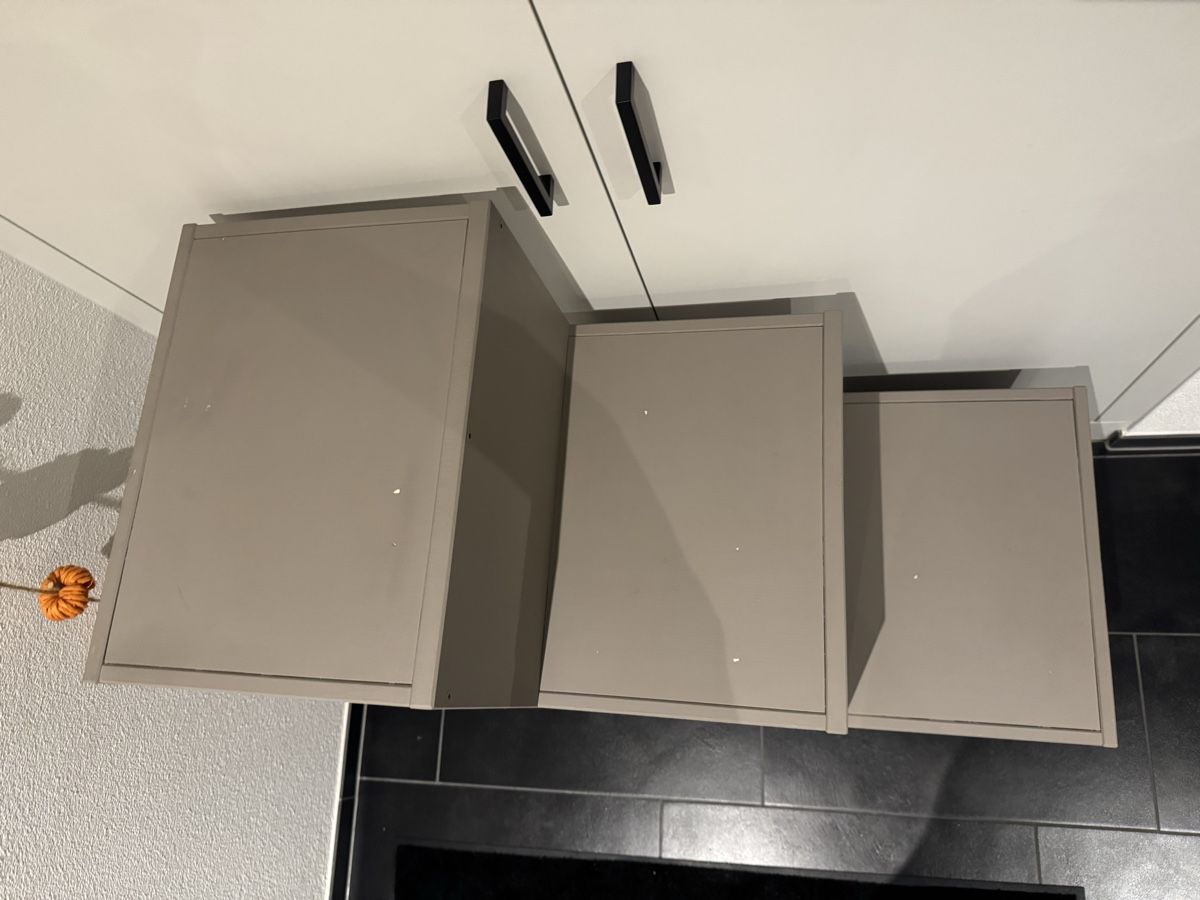Scaffali: Trofast Regal (angemalt) – Usato da Endingen venduto da Corinne_C_B 1