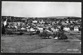 Wohlen Teilansicht mit Zug