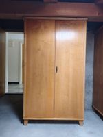 Schrank Holzmöbel Kleiderschrank, Abholung in Chur