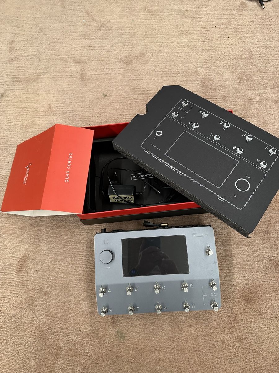 Musikinstrumente: Quad Cortex QC mit Ritter QC Amp Base SHP, 2x140 W – Gebraucht aus Tschierv von Screamingwolfguitars 1