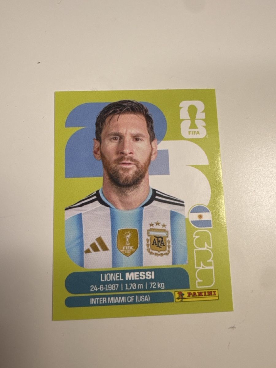 Panini Cartes à collectionner: Panini Sticker Lionel Messi ARG 17 – Neuf (Voir description) à Pratteln par Neth