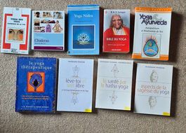 A vendre divers livres sur le yoga