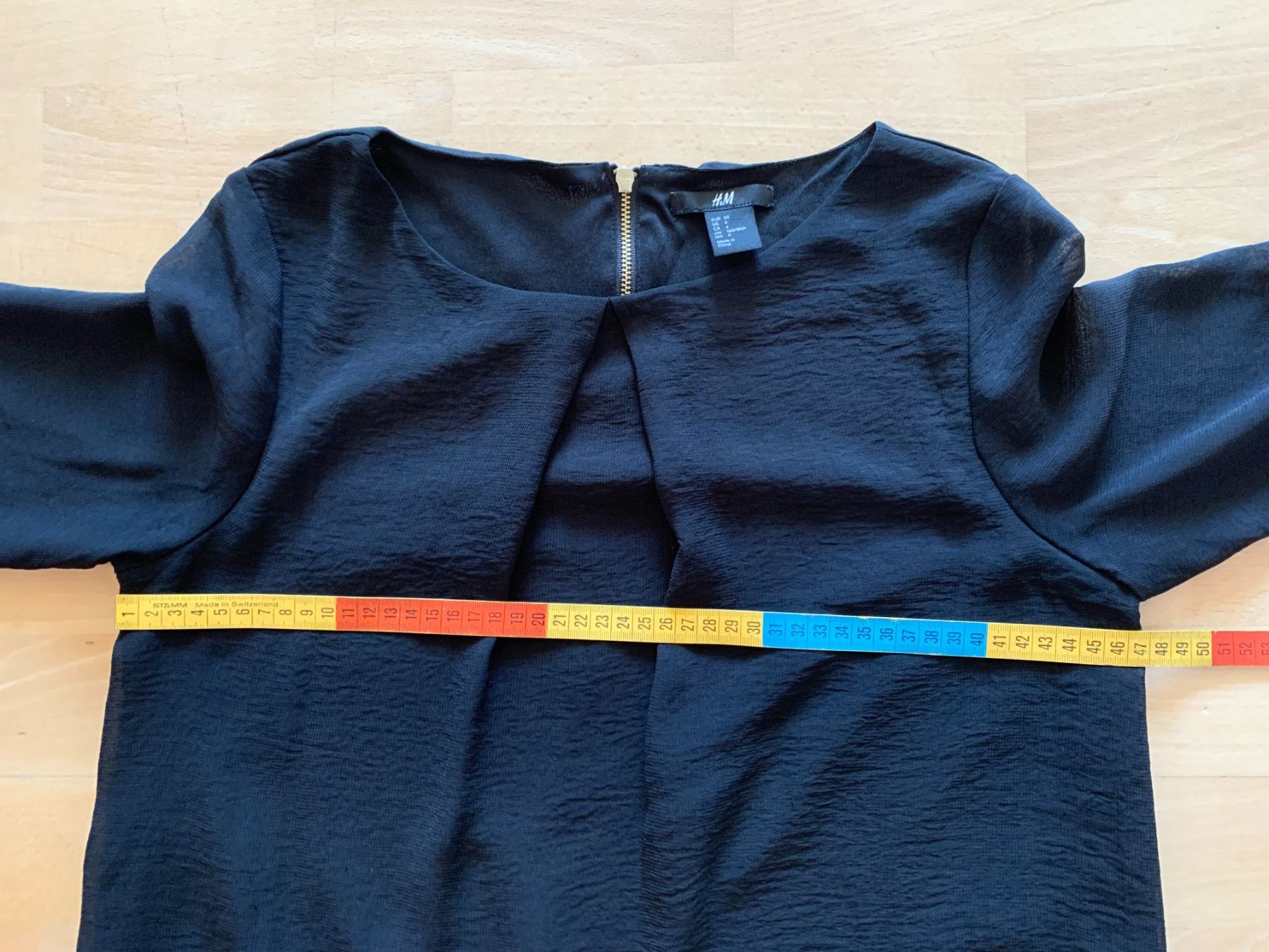 H&M Kleider: H&M Damen Kleid, Gr. 34 / 36, Schwarz – Gebraucht aus Worb von farben20zauber 4